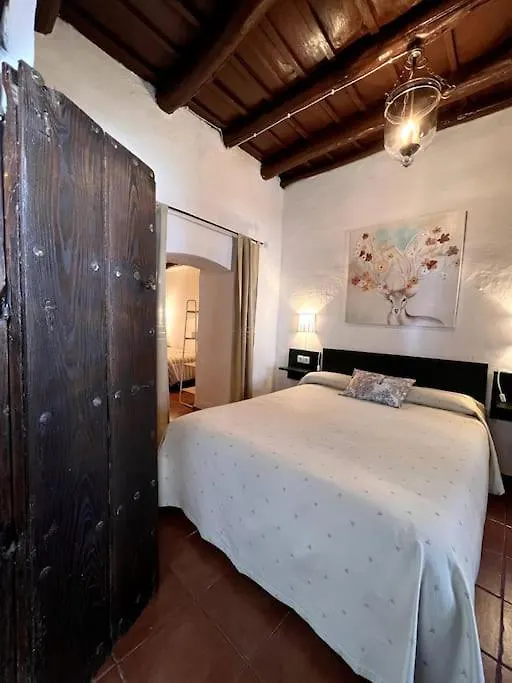 Semesterbostad Casa La Fuente Villa Jabugo Spanien